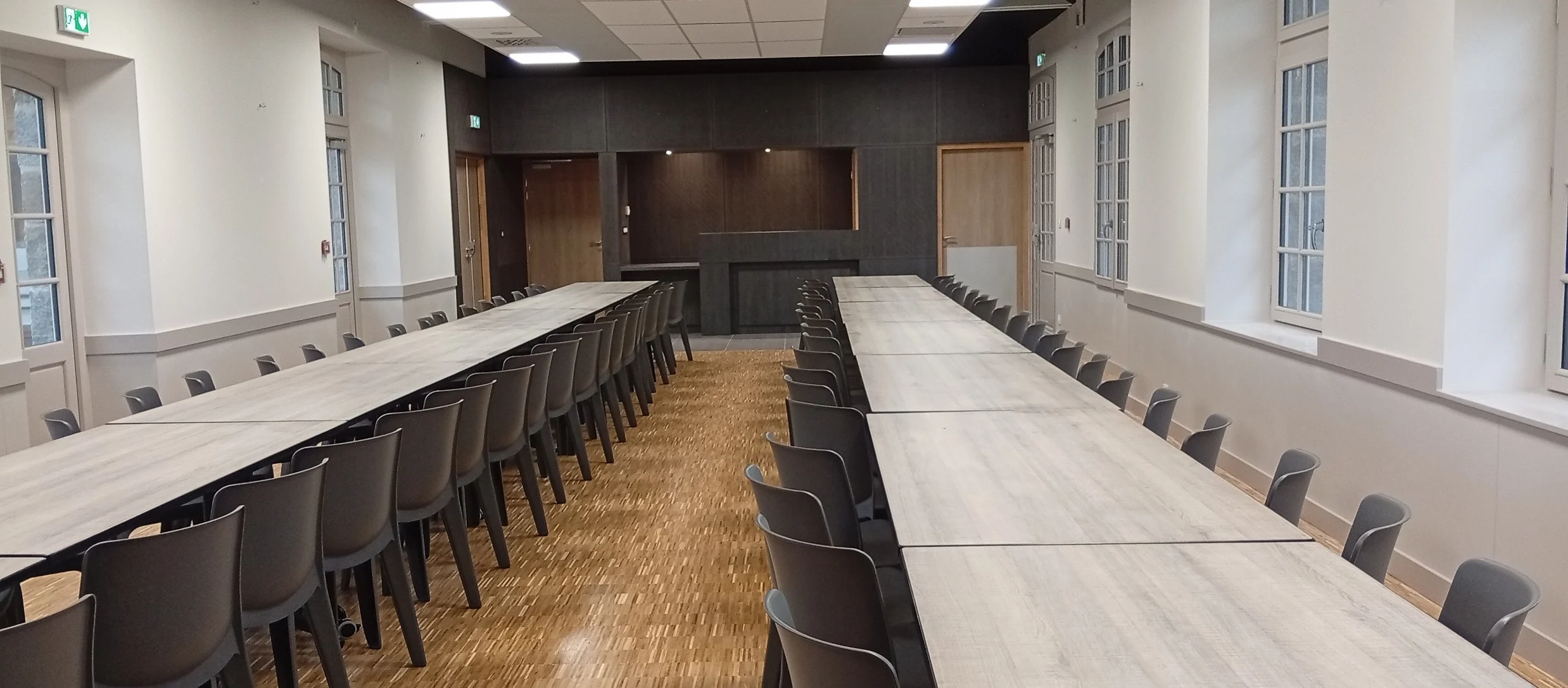 Mise en place 9 du mobilier 1